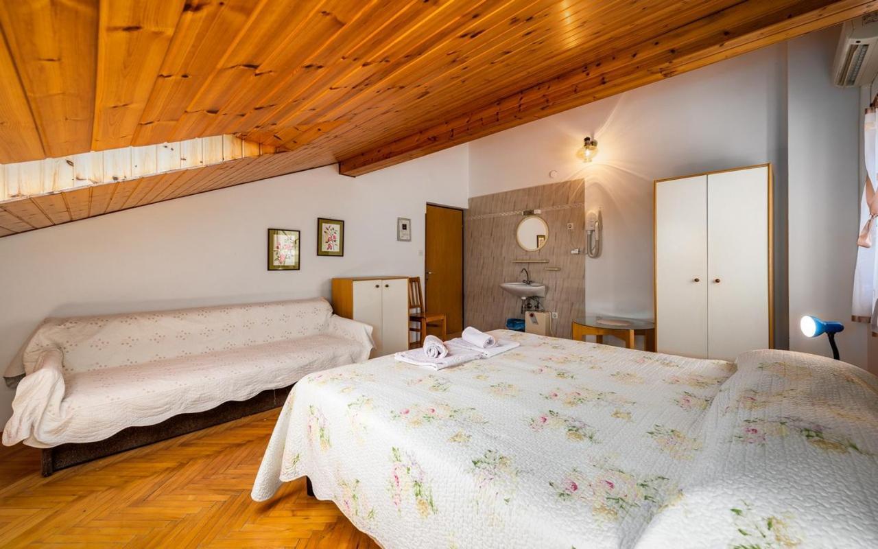 Apartmani Lido Bašanija المظهر الخارجي الصورة